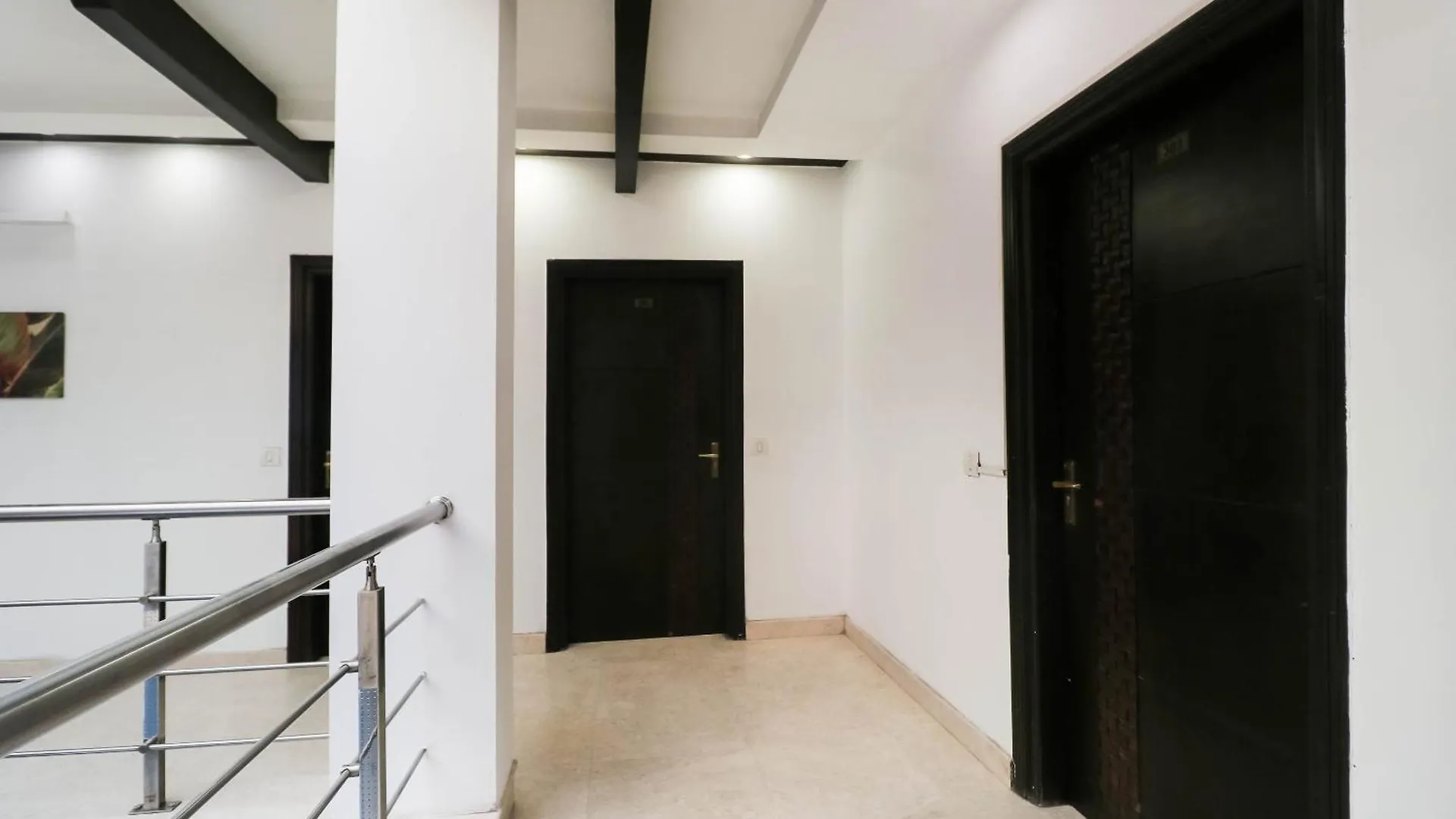 Hotel O R R Residency Gurgaon