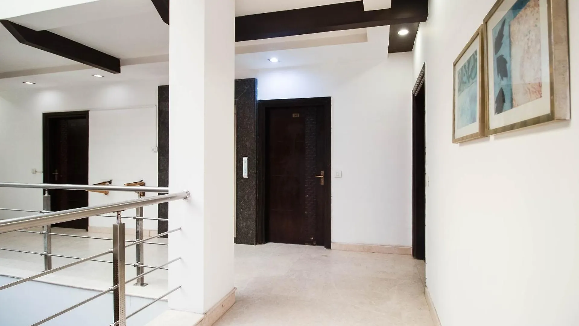 Hotel O R R Residency Gurgaon